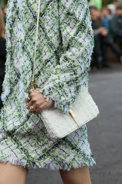 Look 30